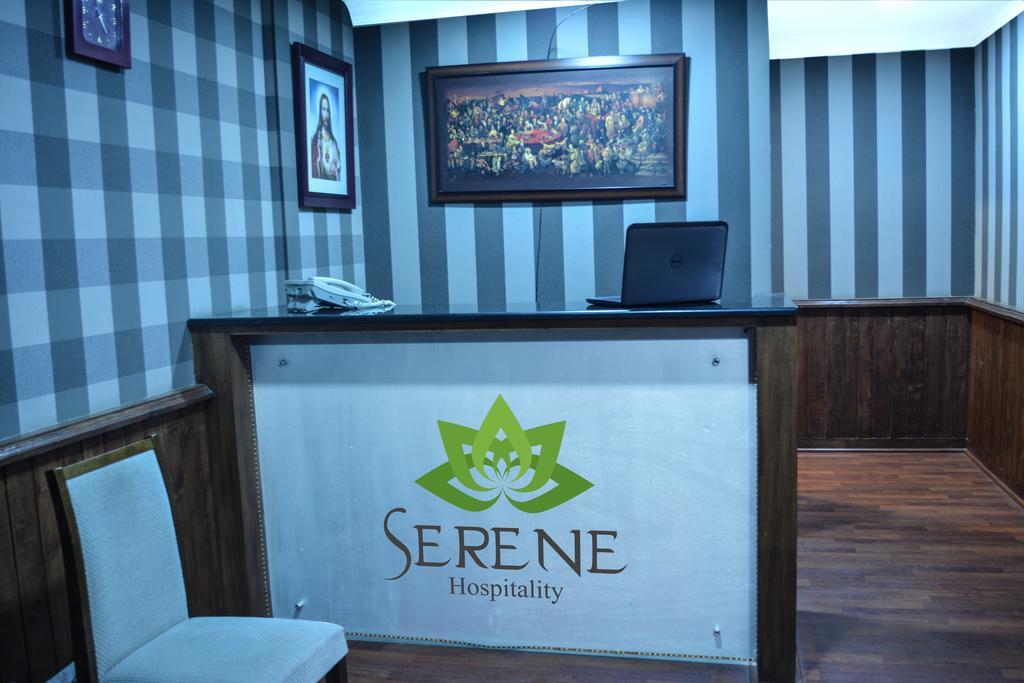 Serene Boutique Hotel Bangalore Bagian luar foto